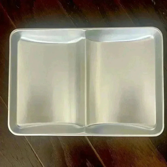 Wilton Book Cake Pan 1977 (Vintage) with instruction booklet - Picture 4 of 6